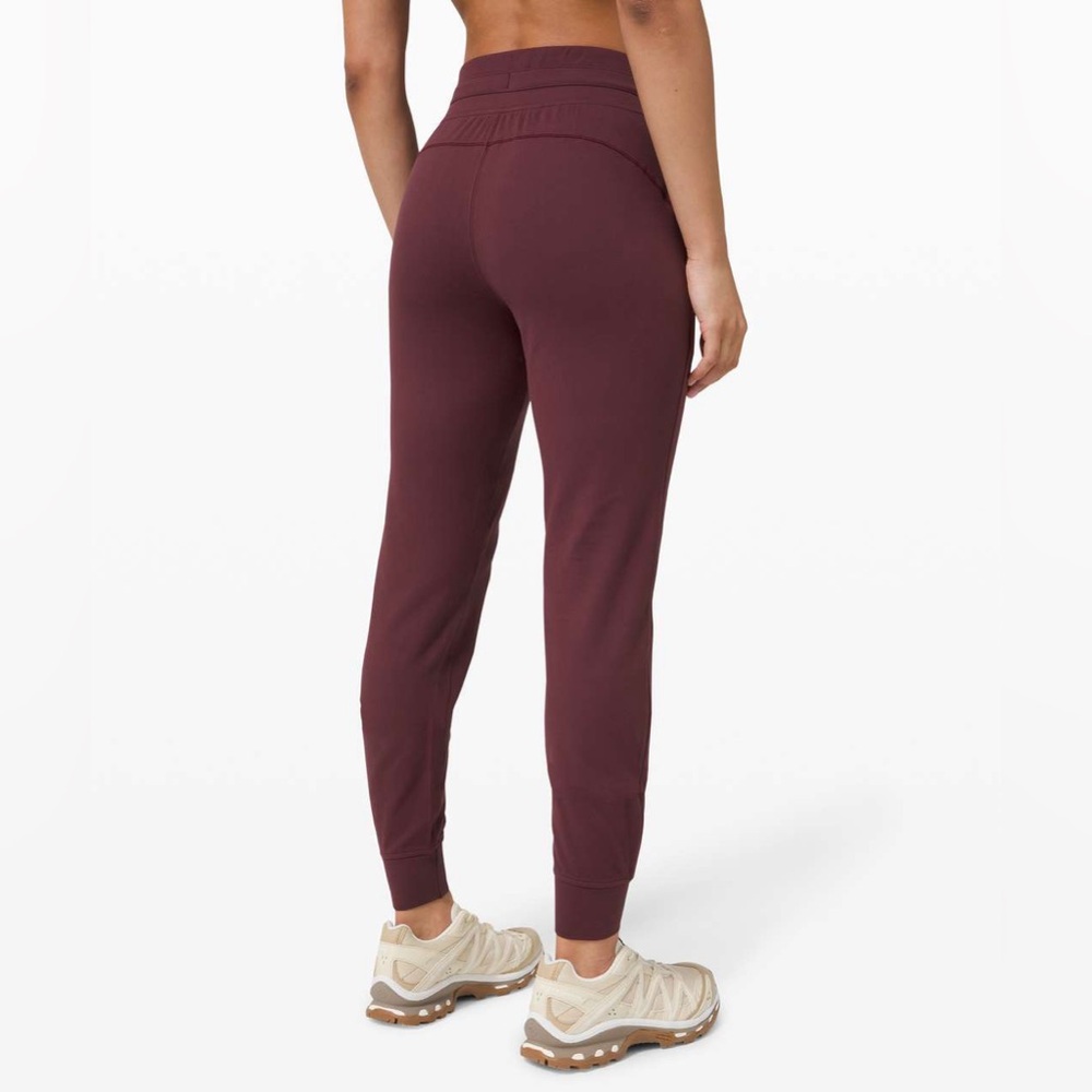 Lululemon Ready to Rulu Pant 29”
